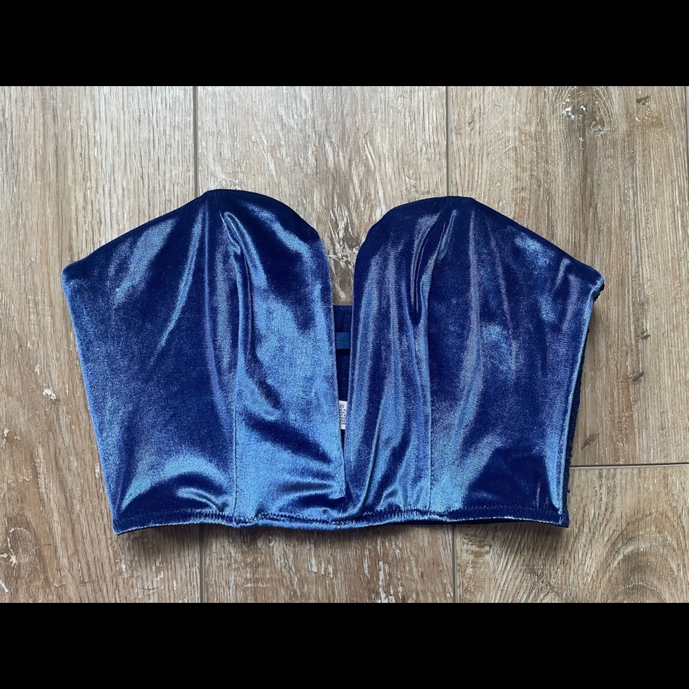 Victoria’s Secret purple velvet and lace bustier size small